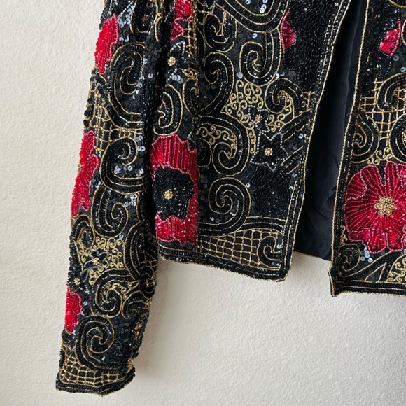 Black Beaded Jacket Long Sleeve Red Gold Embroidery Sequin Vintage Size Medium - Picture 4 of 15